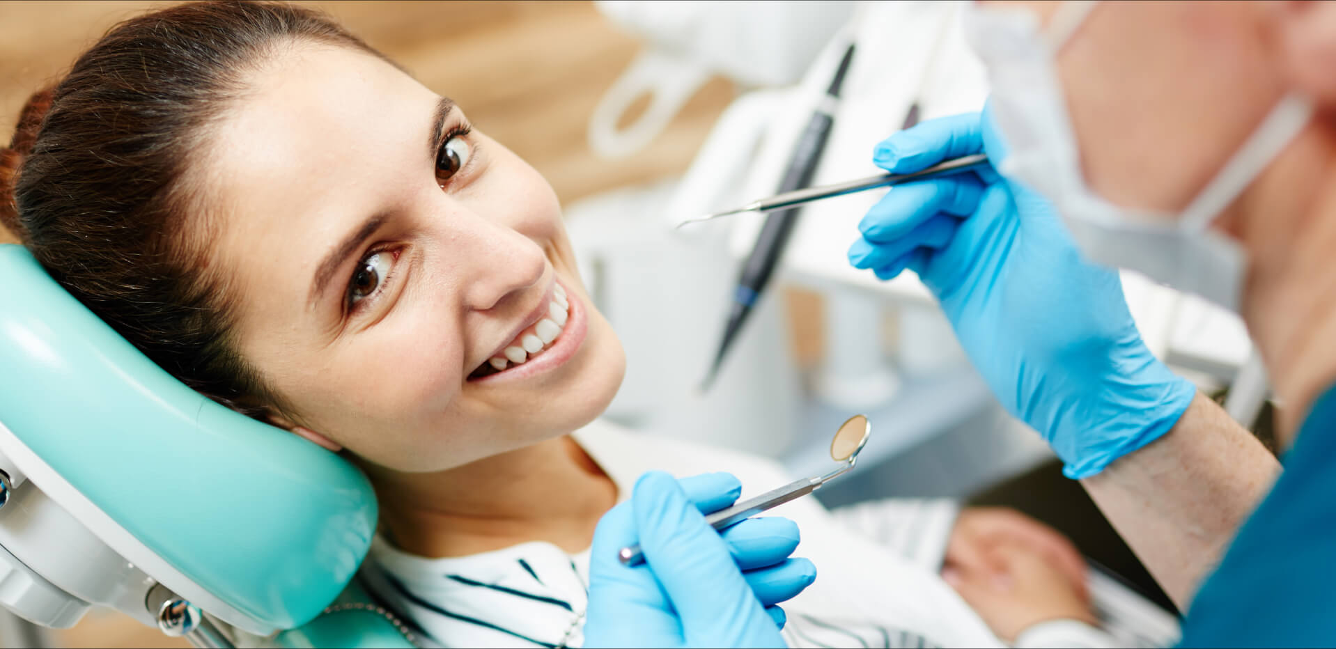 How Colour Psychology Influences Patient Decisions in Dental Marketing